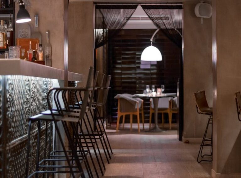 How to Make Bar Stool Ththomideas